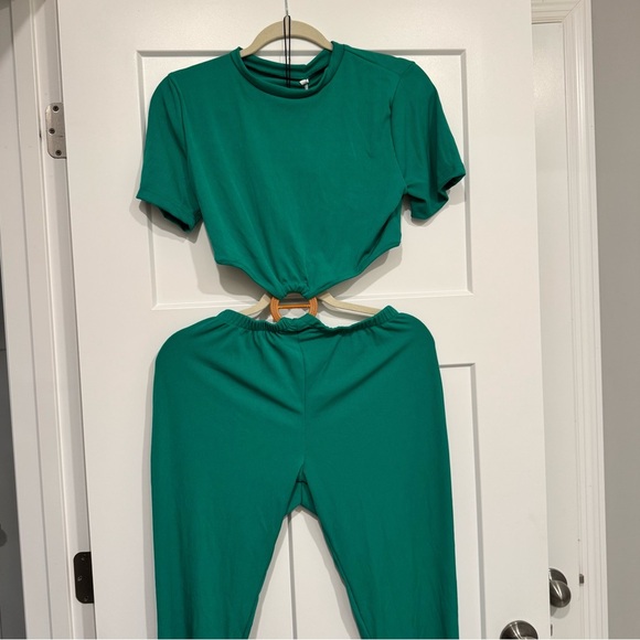 BRAND NEW | Women’s XL | Jumpsuit | O ring cut out design - Picture 1 of 6